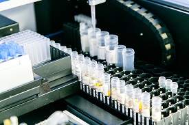 Laboratory equipment for in vitro diagnosis and accessories